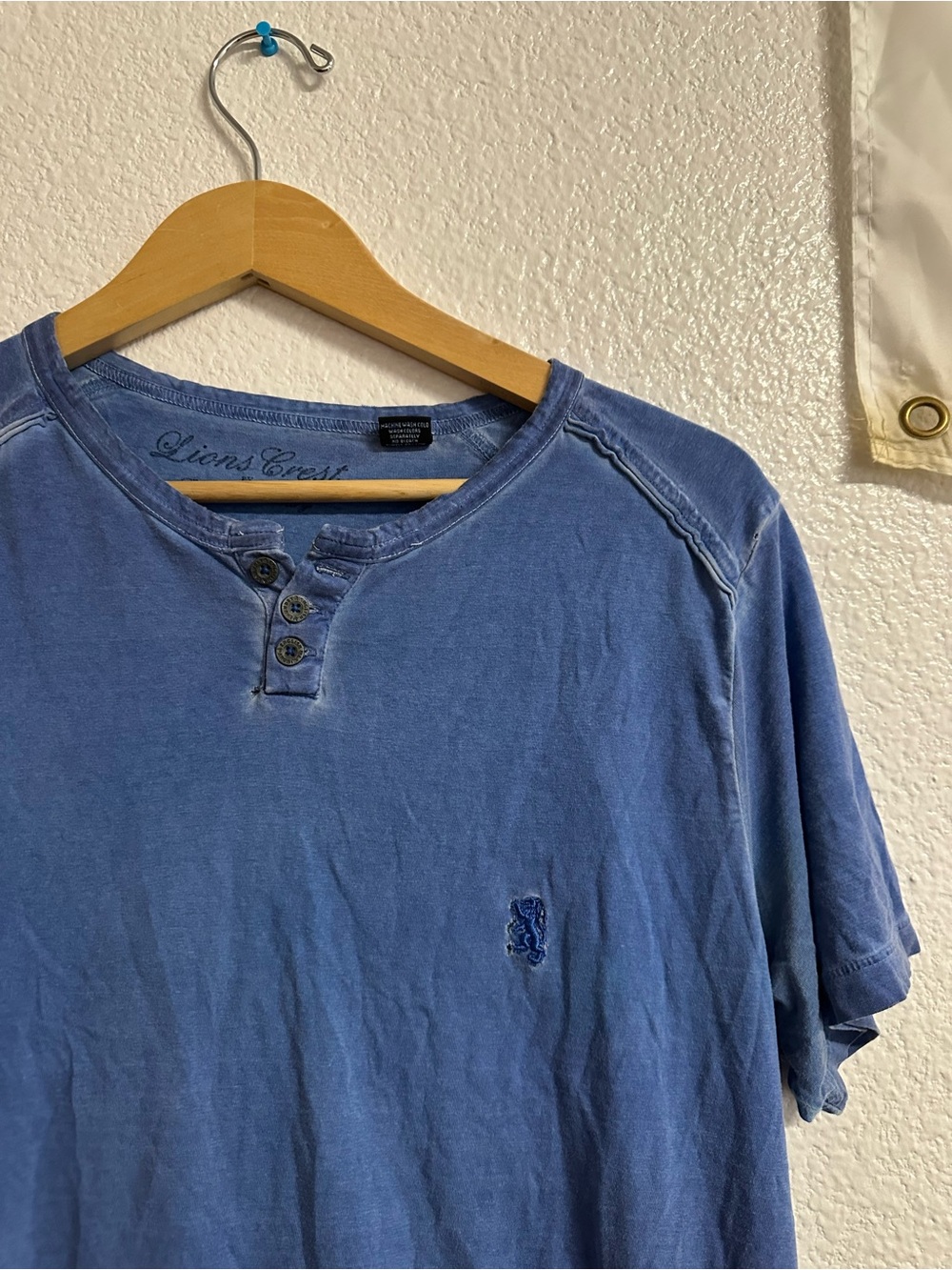 Men's Blue Henley Short-Sleeve Shirt